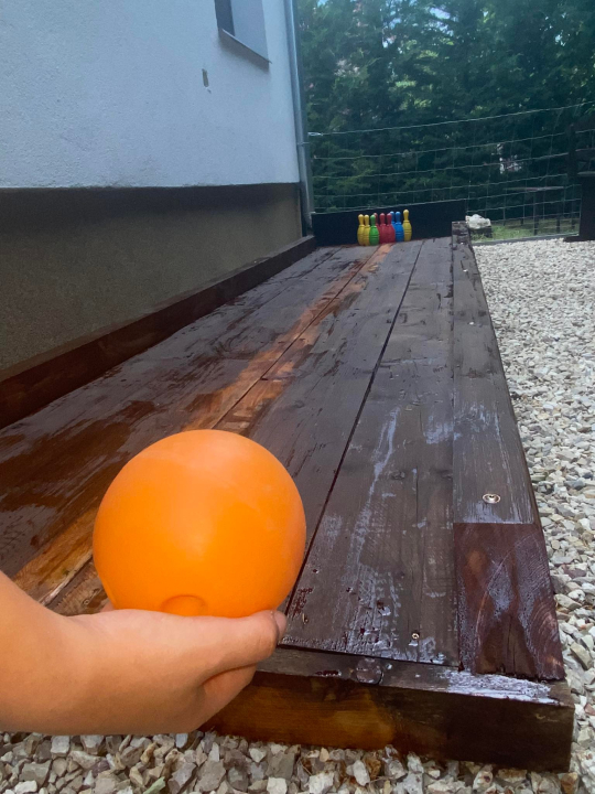 FLÓRA VENDÉGHÁZ - Lovas